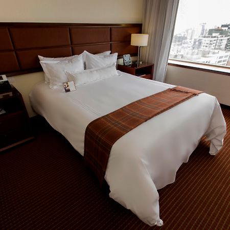 Casa Andina Premium Miraflores Lima Dış mekan fotoğraf A bed