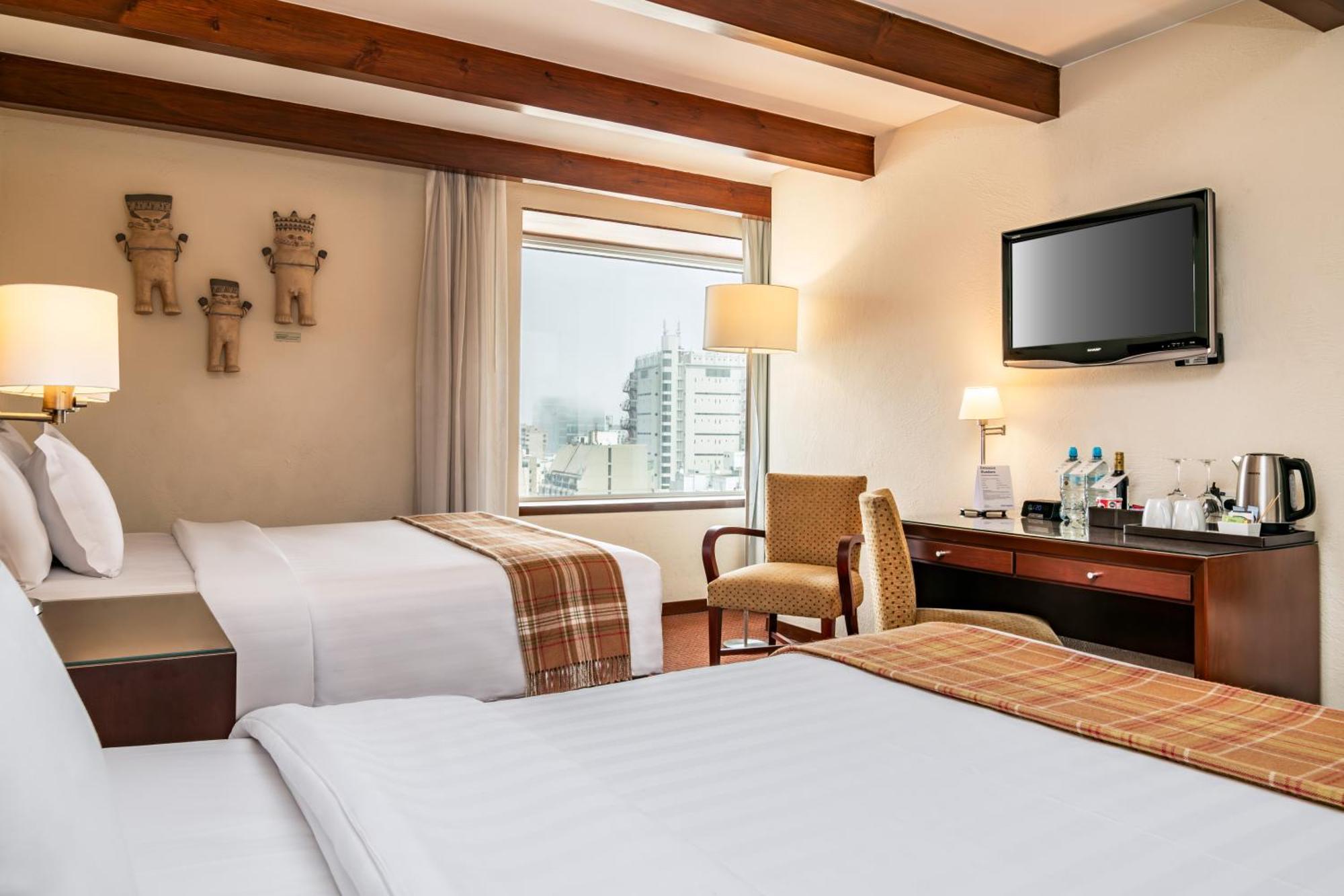 Casa Andina Premium Miraflores Lima Dış mekan fotoğraf A room at the hotel