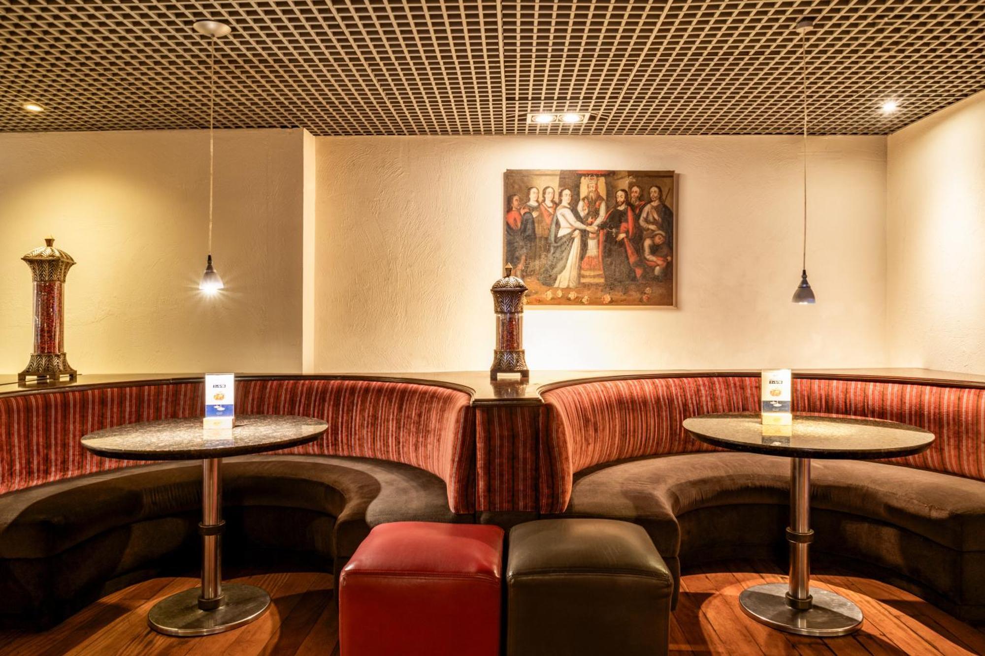 Casa Andina Premium Miraflores Lima Dış mekan fotoğraf Interior of a typical restaurant